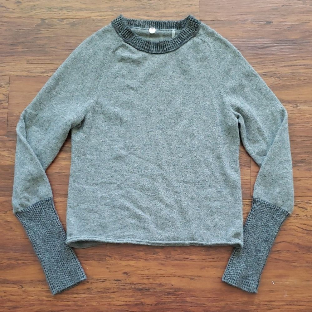 Margaret O'Leary Gray Knit Cashmere Sweater with Ribbed Cuffs Size Large